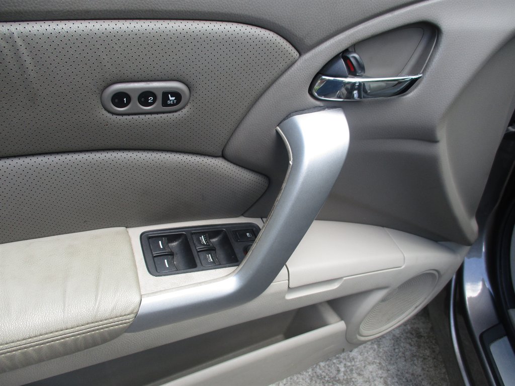 2008 Acura RDX Base photo 9