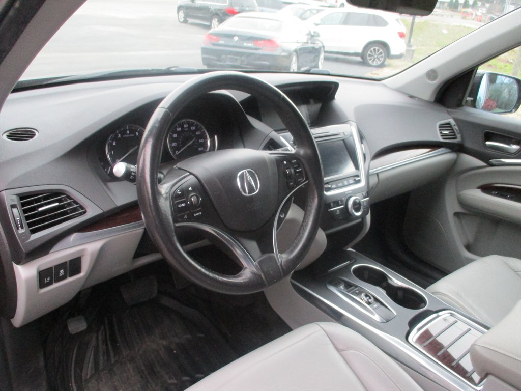 2016 Acura MDX SH-AWD Technology photo 2