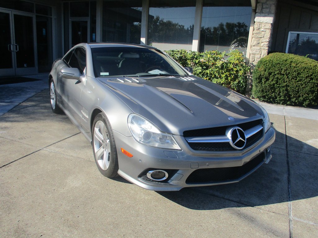 2009 Mercedes-Benz SL-Class SL550's photo