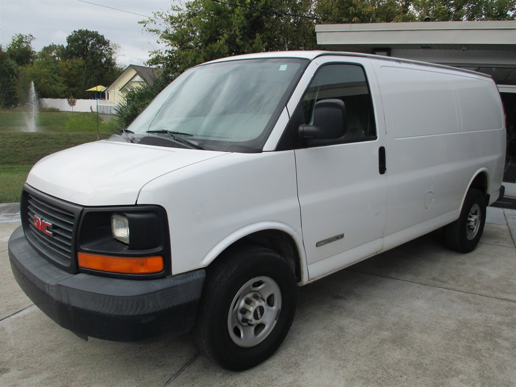 2006 GMC Savana Cargo