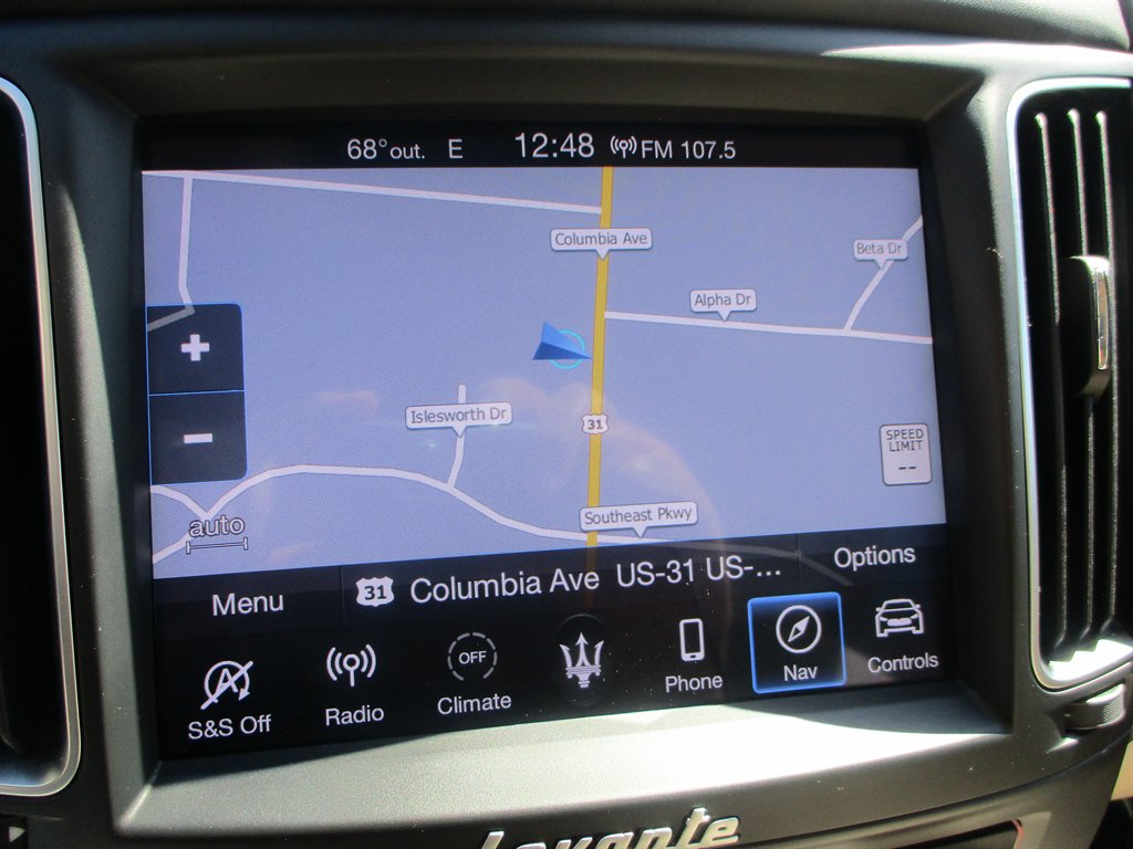 2019 Maserati Levante GranLusso photo 17